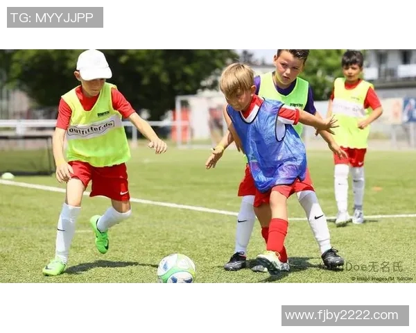 足球明星的孩子观看比赛是否能够带来积极影响与成长机会