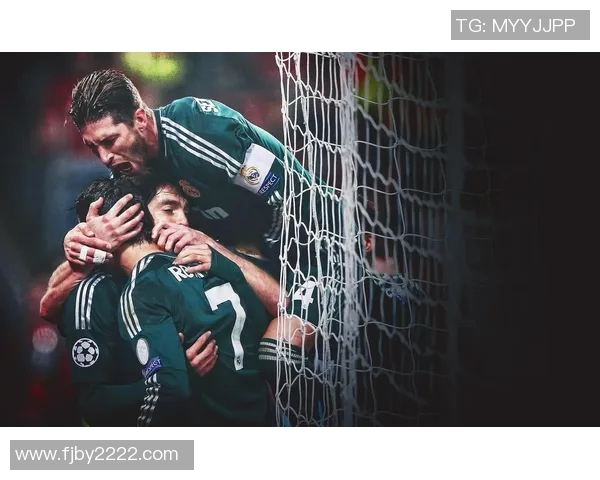 高清喜剧足球明星壁纸精选让你畅享运动与幽默的完美结合 高清喜剧足球明星壁纸精选让你畅享运动与幽默的完美结合